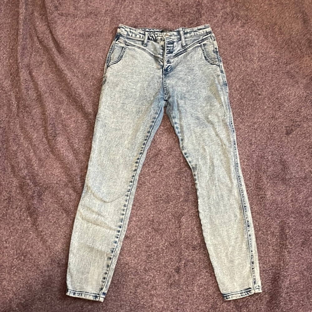 Acid wash high waisted button up skinny jeans
